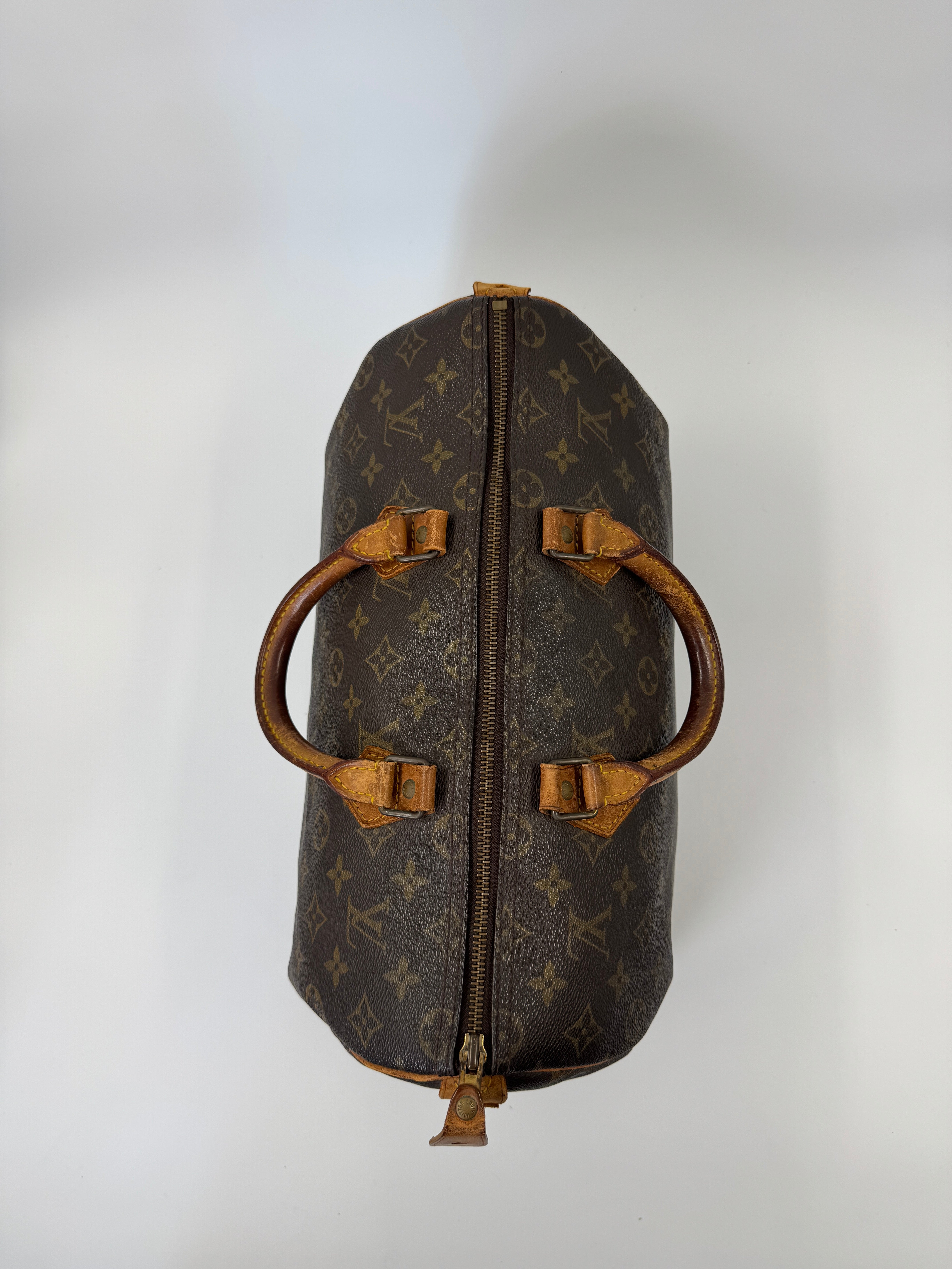 Louis Vuitton Speedy 35