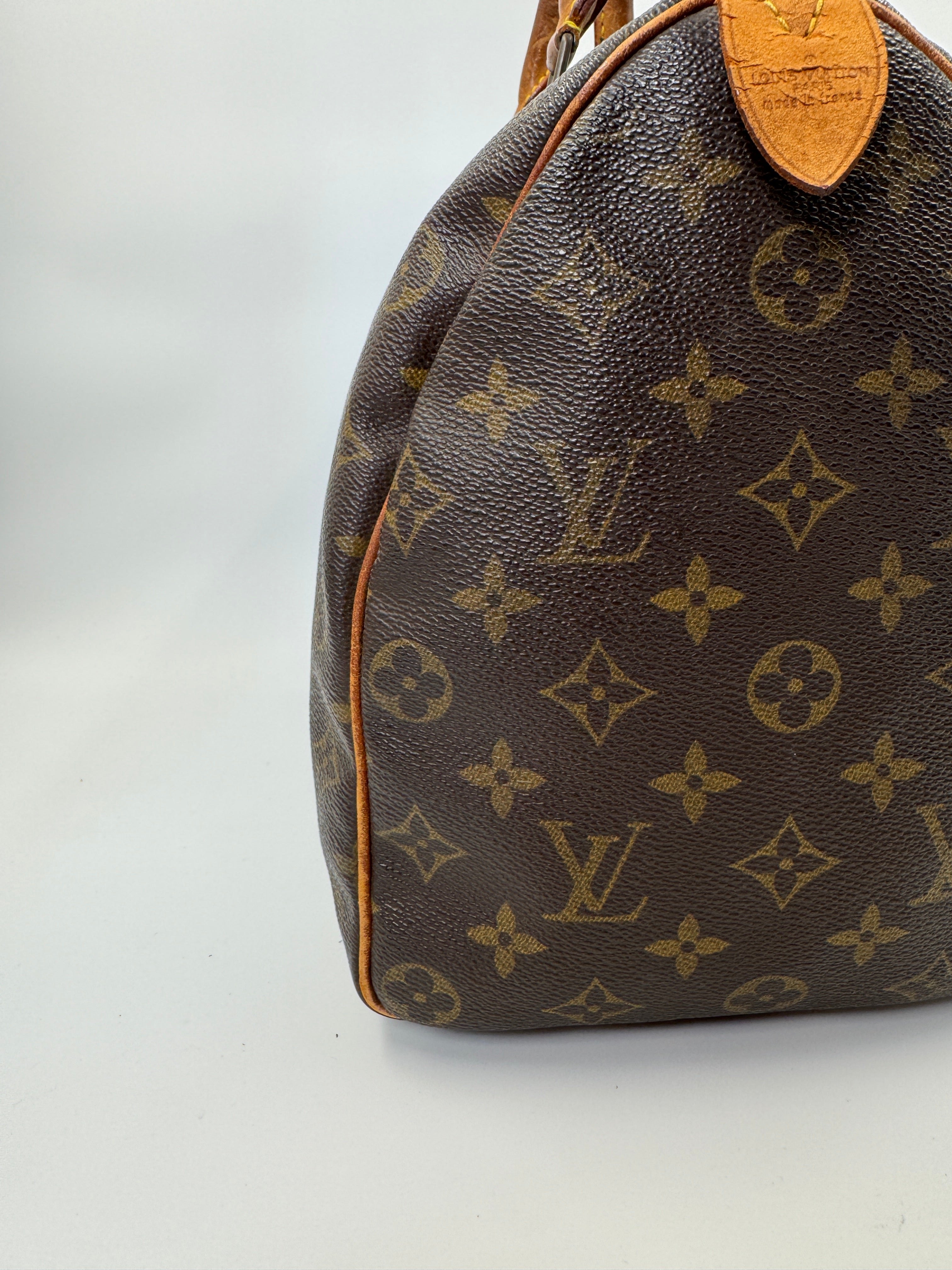 Louis Vuitton Speedy 35