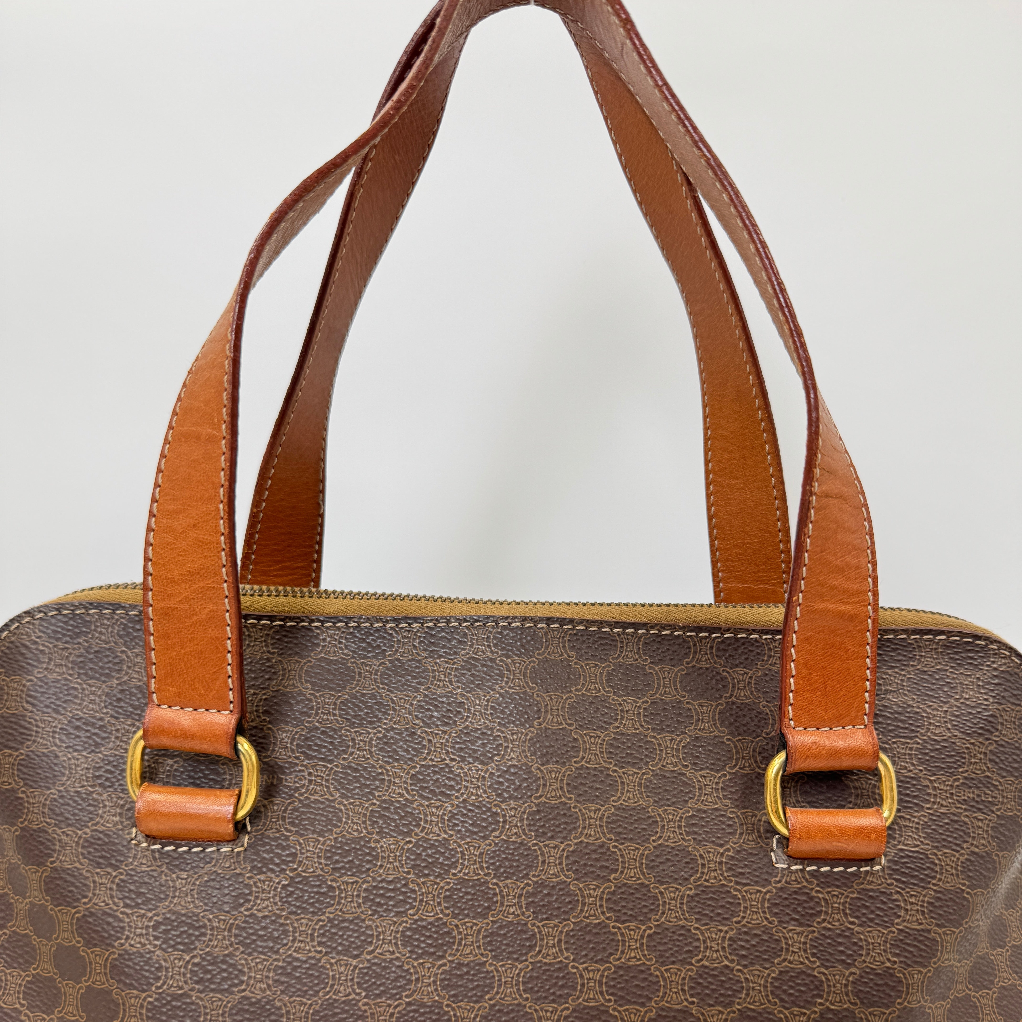 Céline Hand Bag Gold Logo Zipper