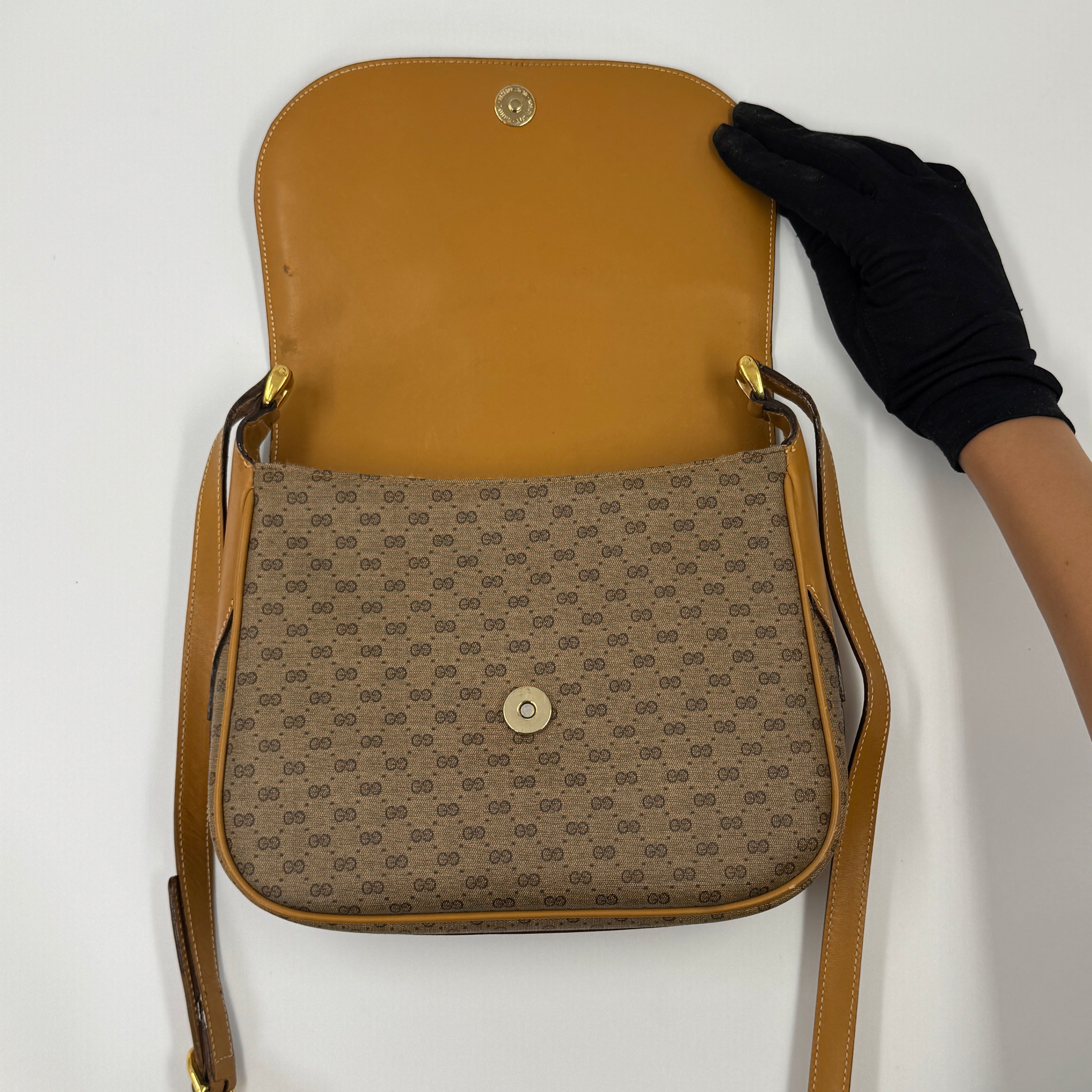 Gucci Crossbody 15