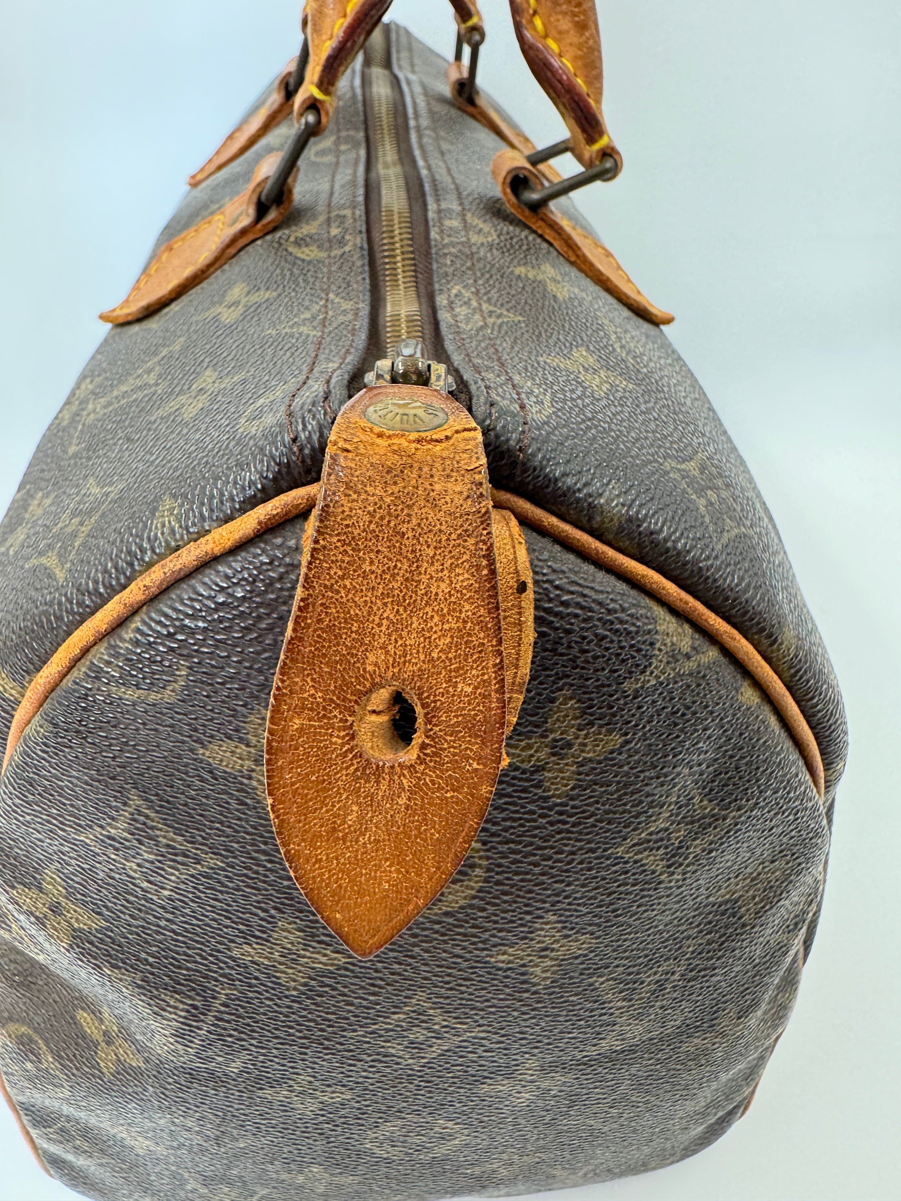 Louis Vuitton Speedy 35