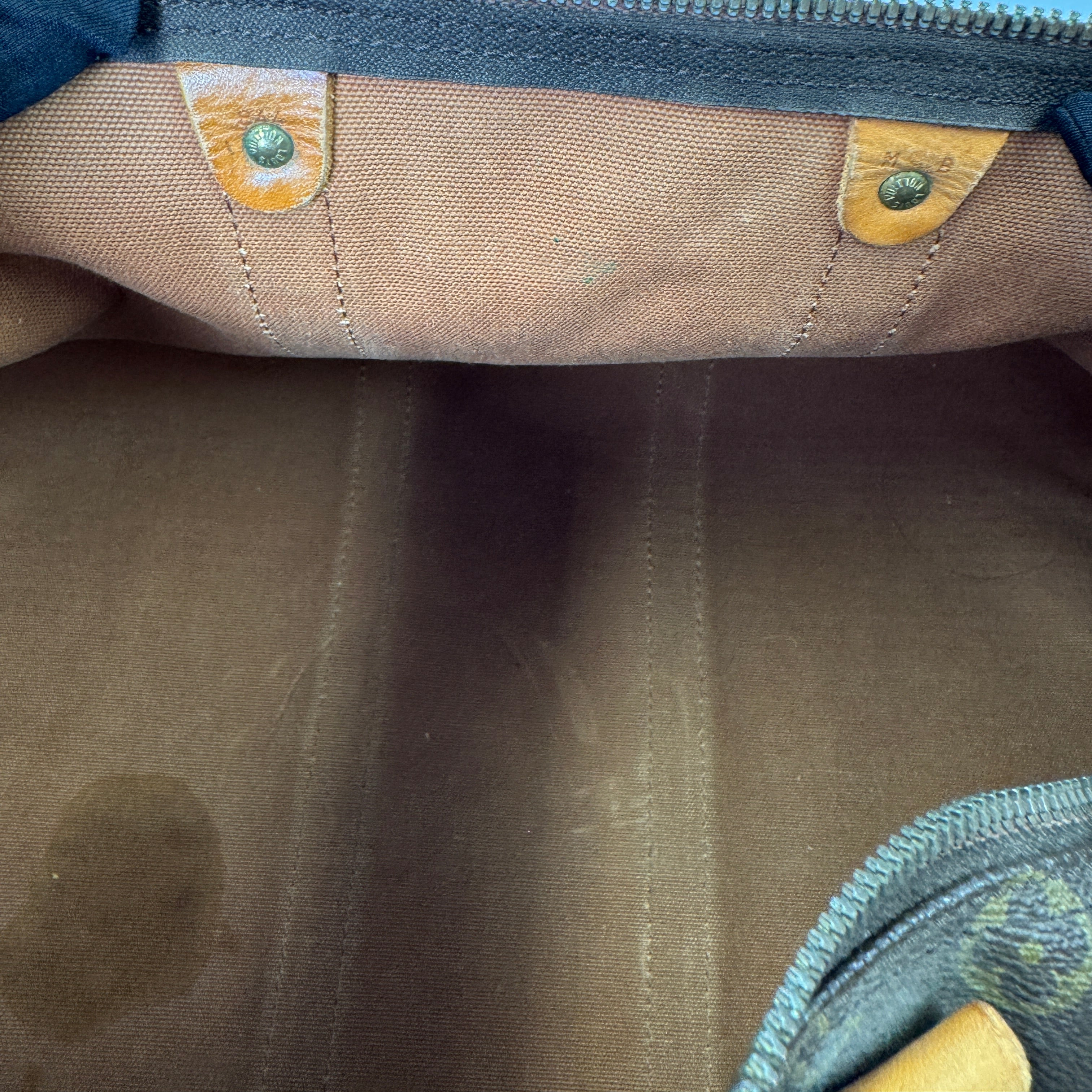 Louis Vuitton Keepall 50