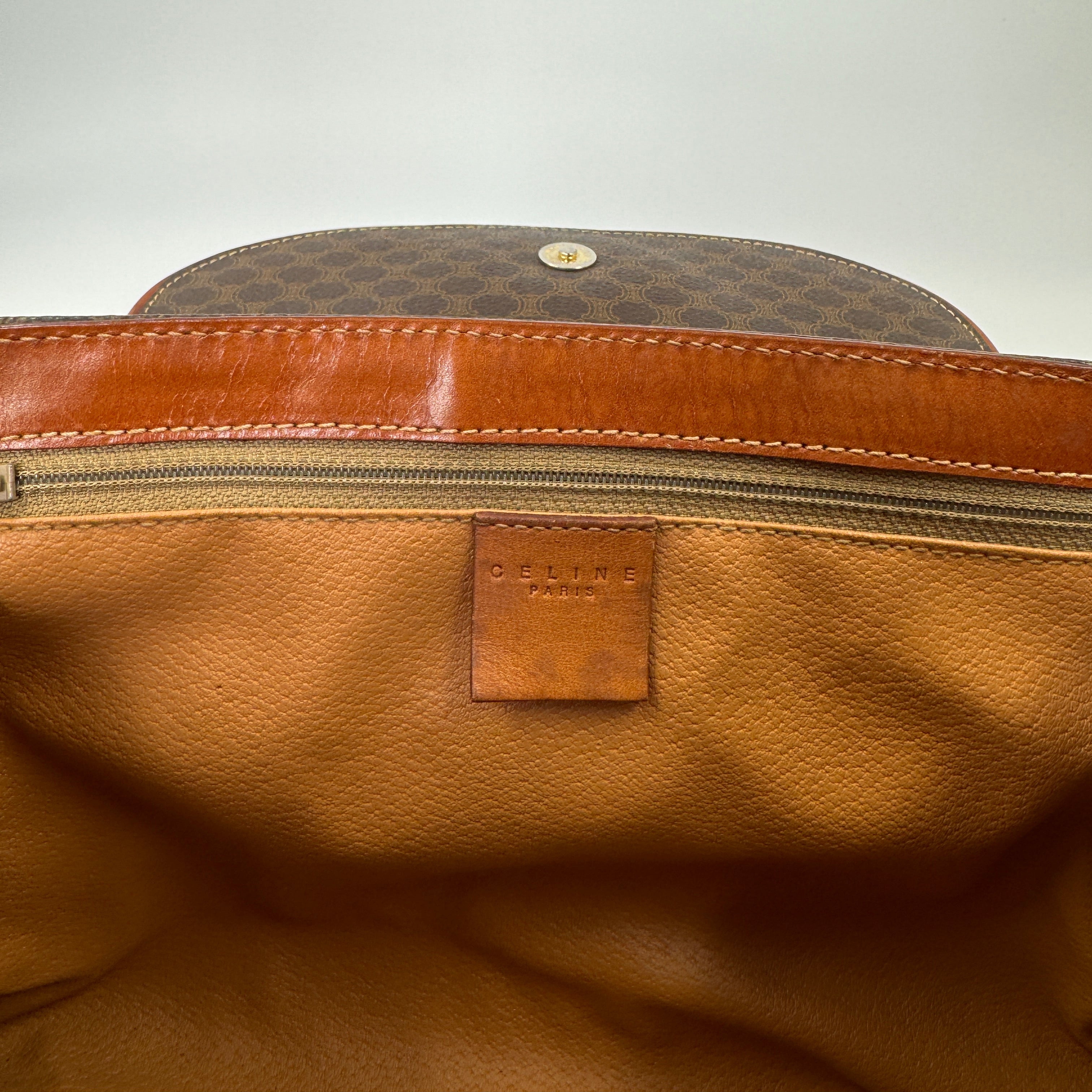 Céline Hand Bag Macadam 25