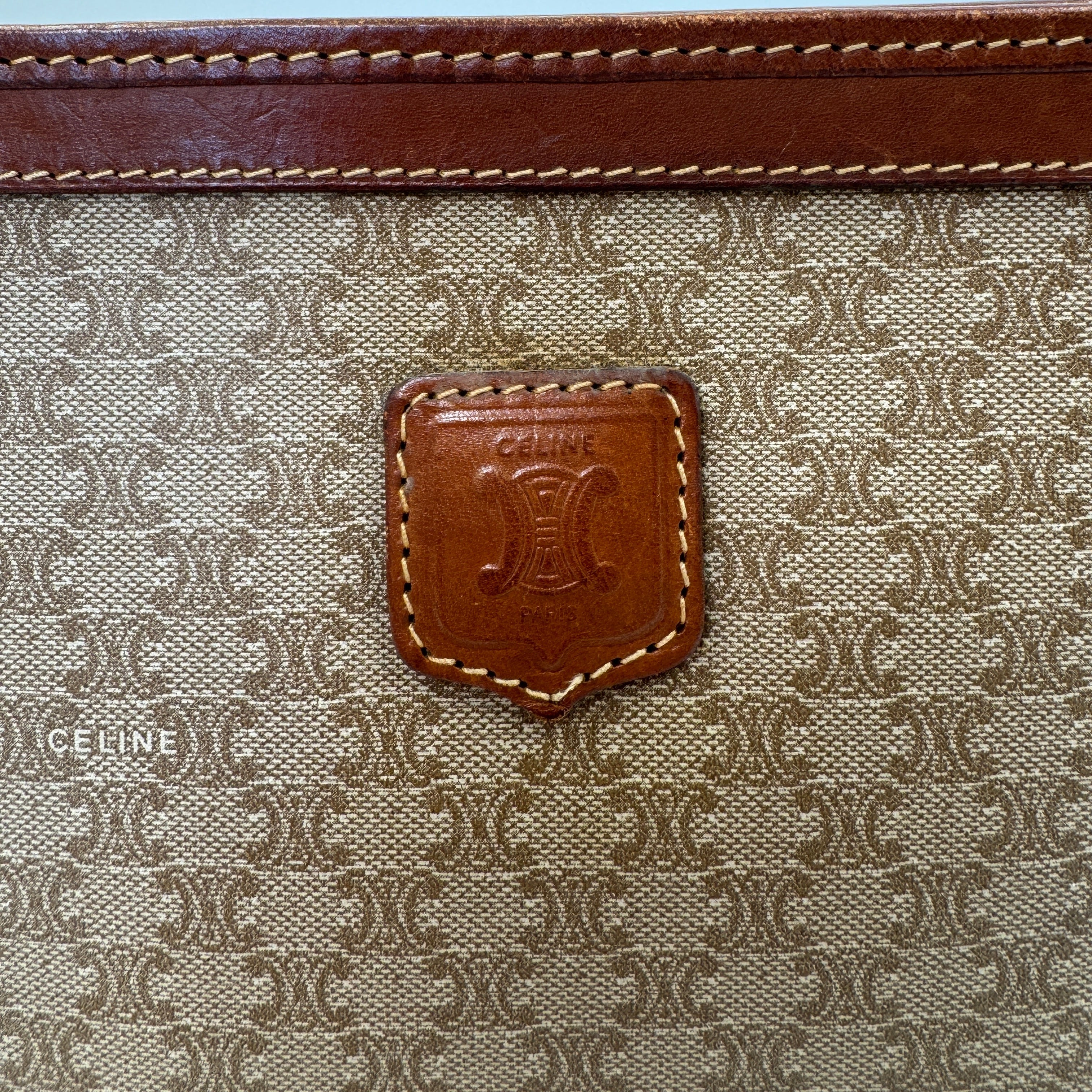 Céline Clutch Beige
