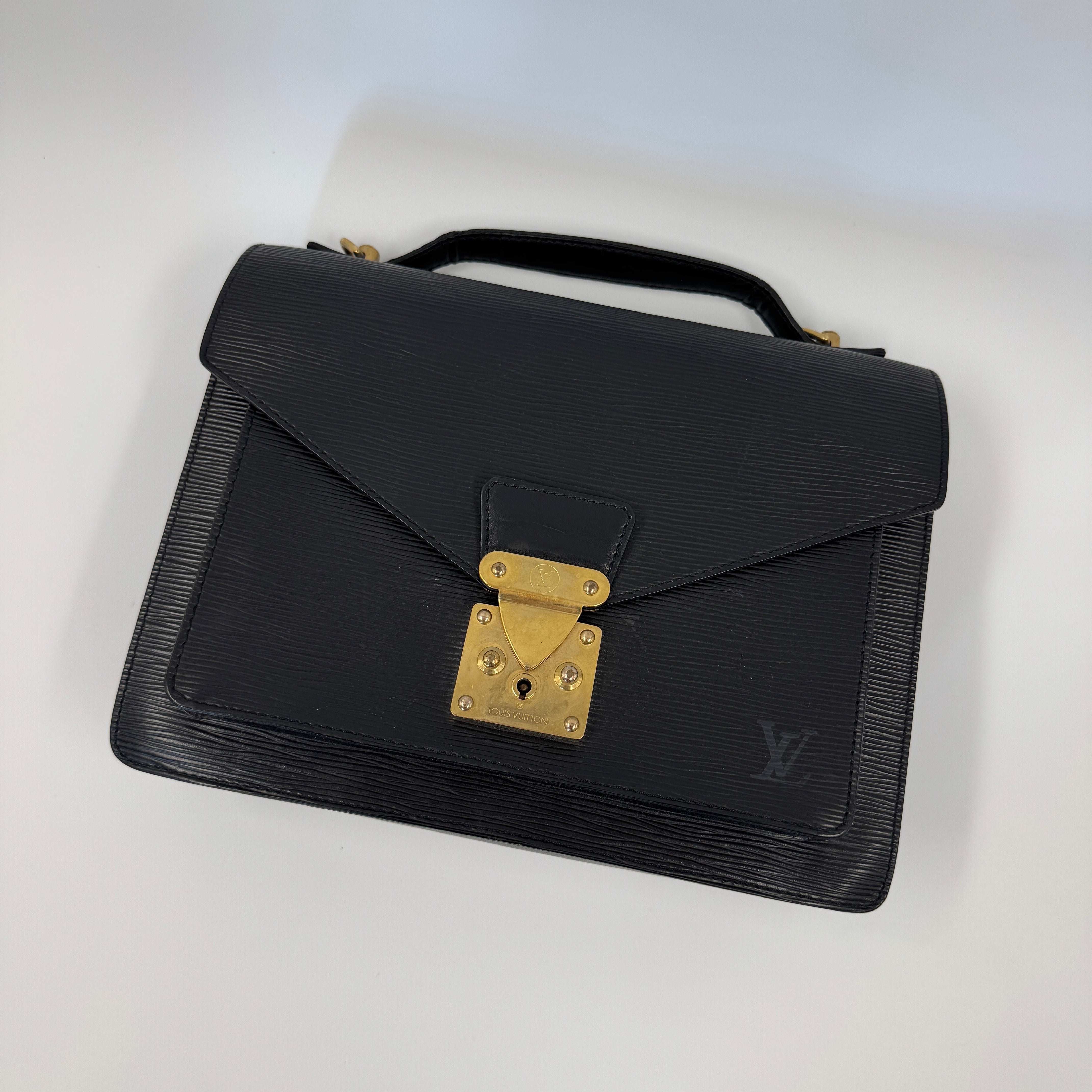 Louis Vuitton EPI Sellier Dragonne