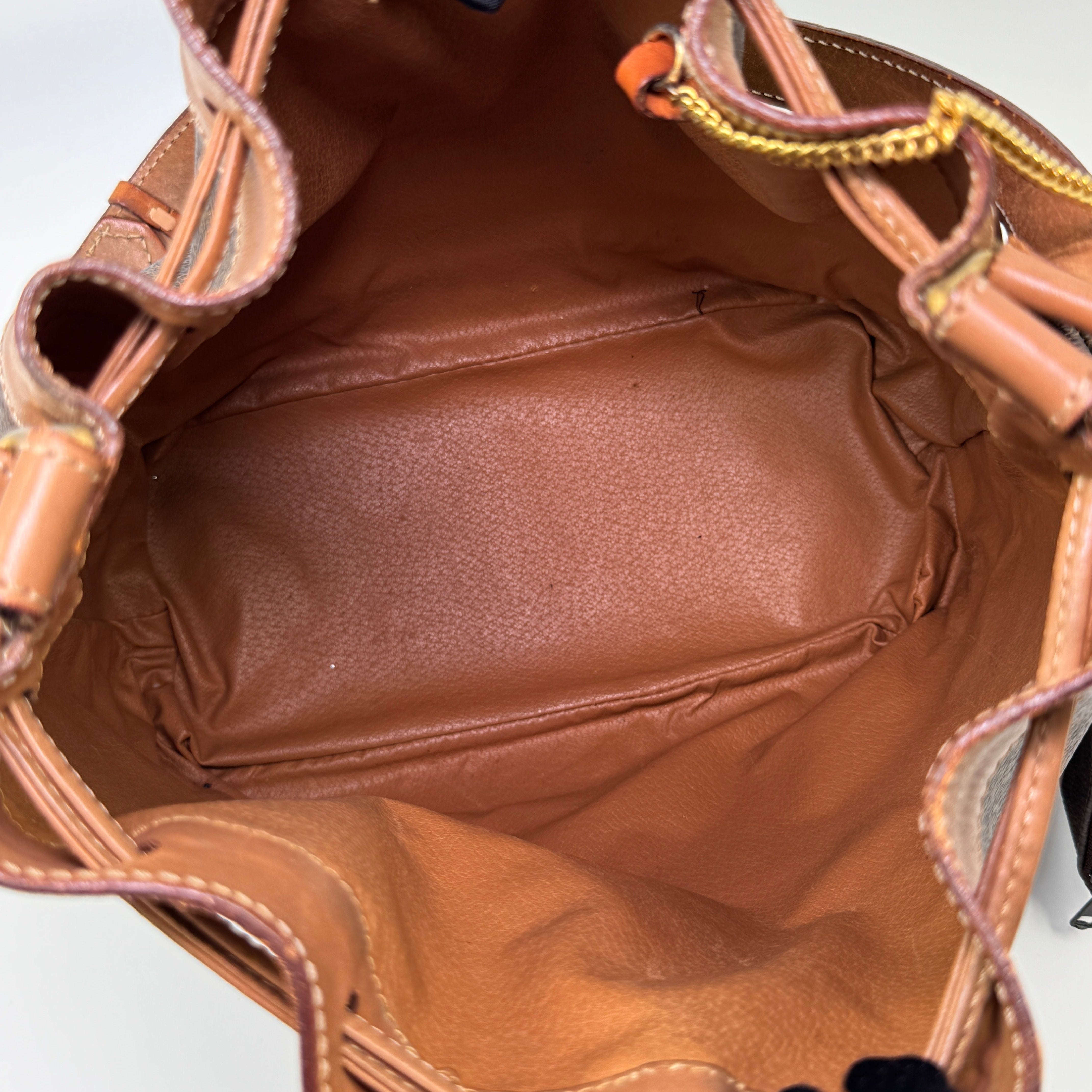 Céline Bucket And Wallet