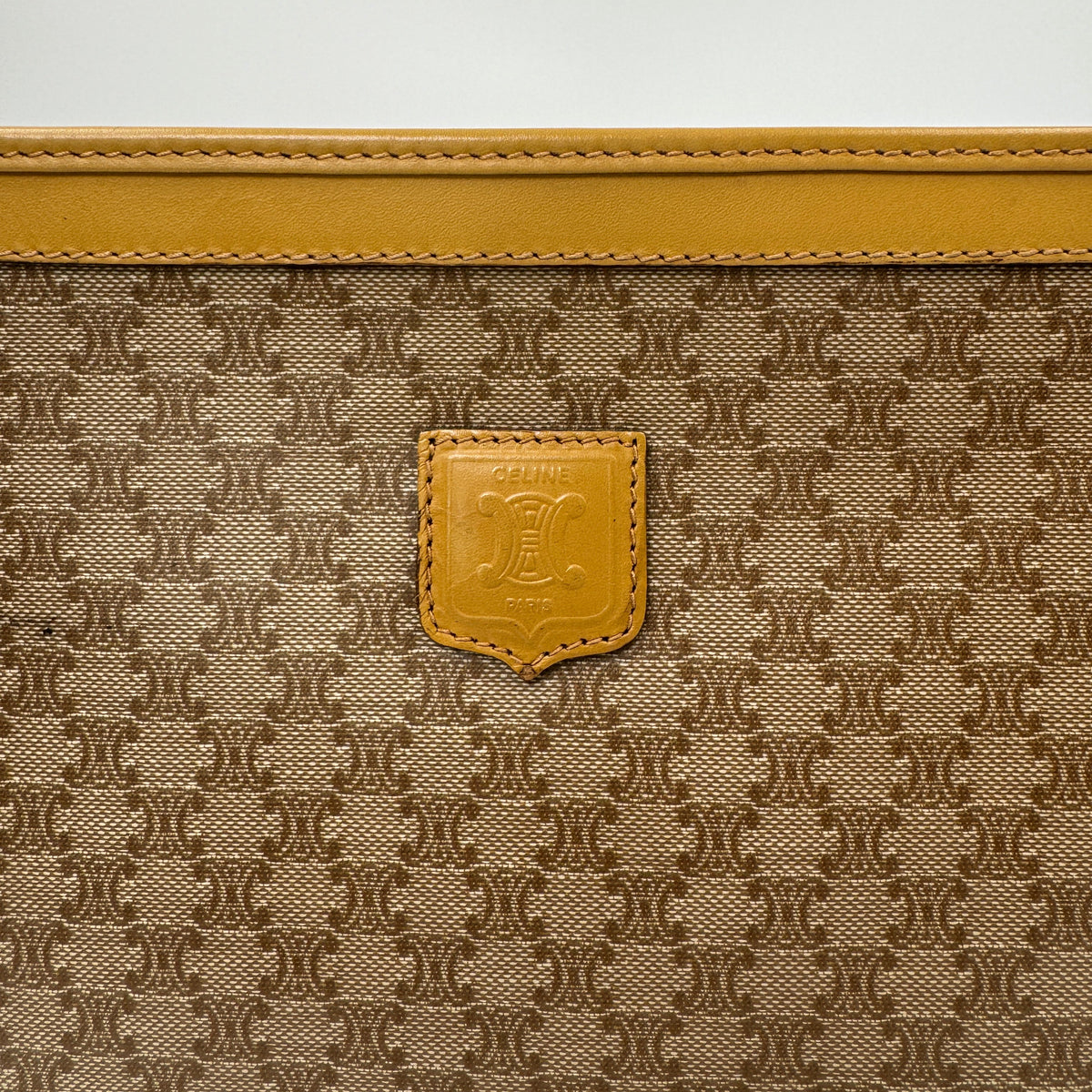 Céline Clutch Beige