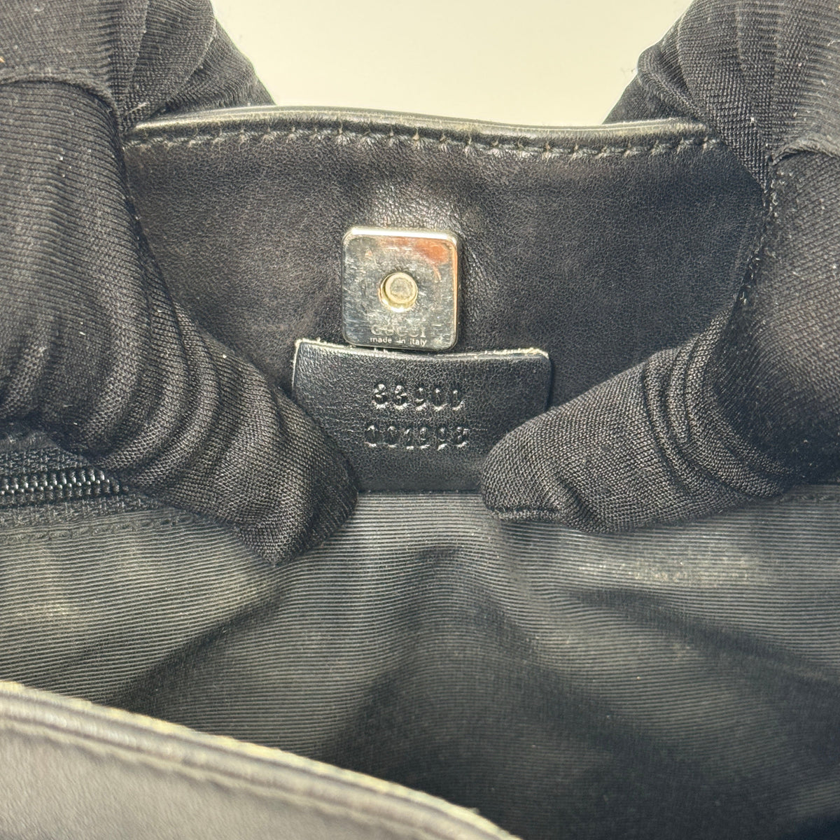 Gucci Shoulder Bag Black Monogram