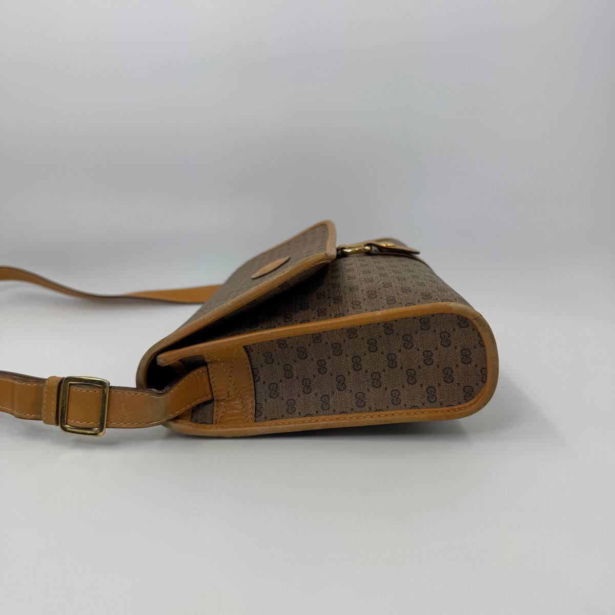 Gucci Crossbody & Clutch