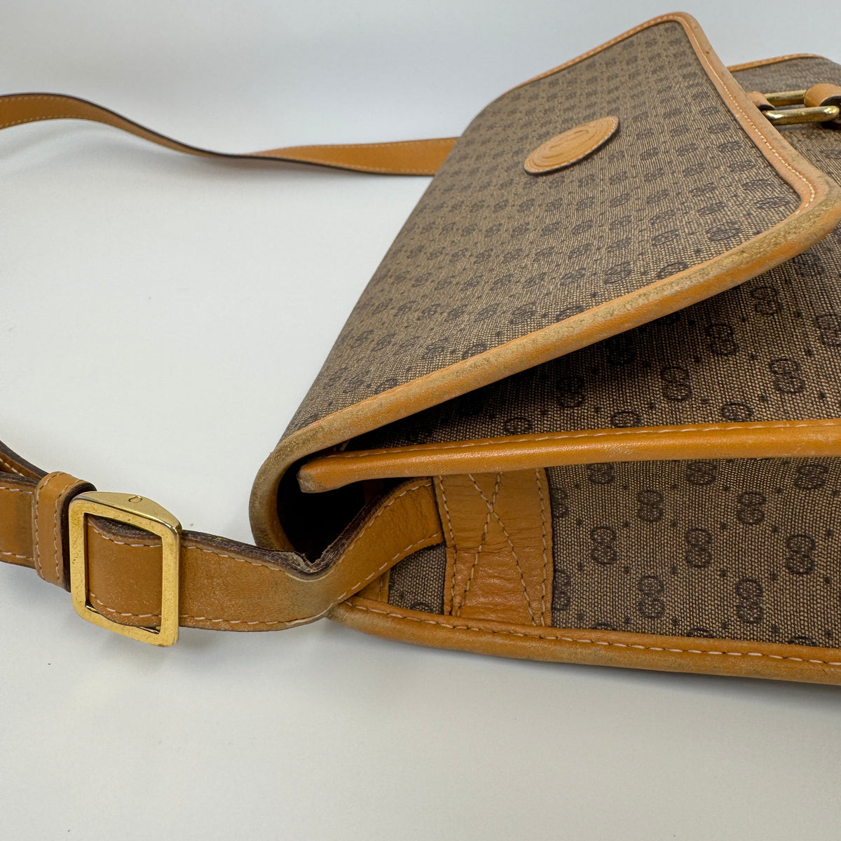 Gucci Crossbody & Clutch