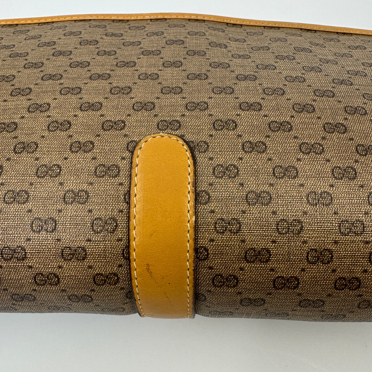 Gucci Crossbody & Clutch