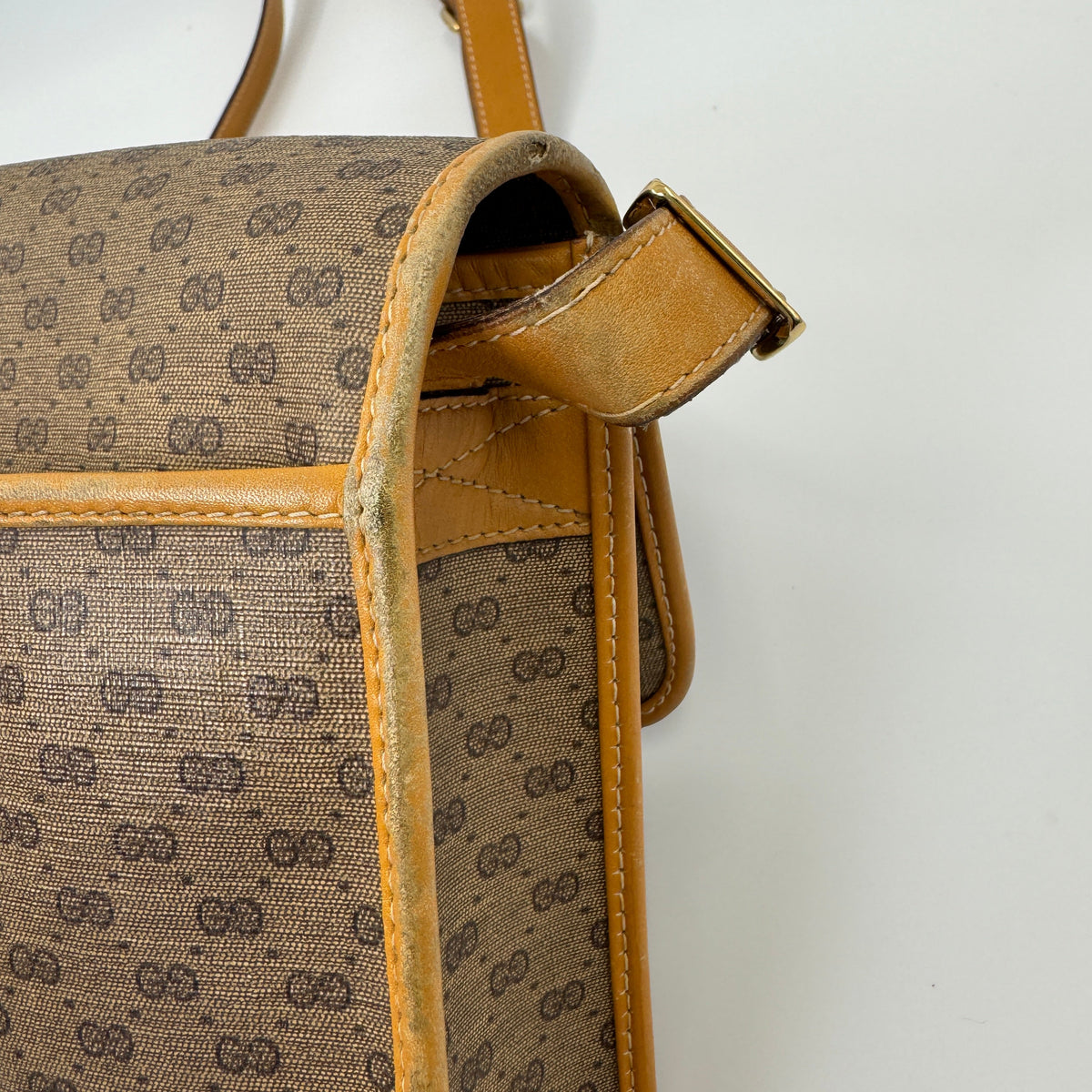 Gucci Crossbody & Clutch