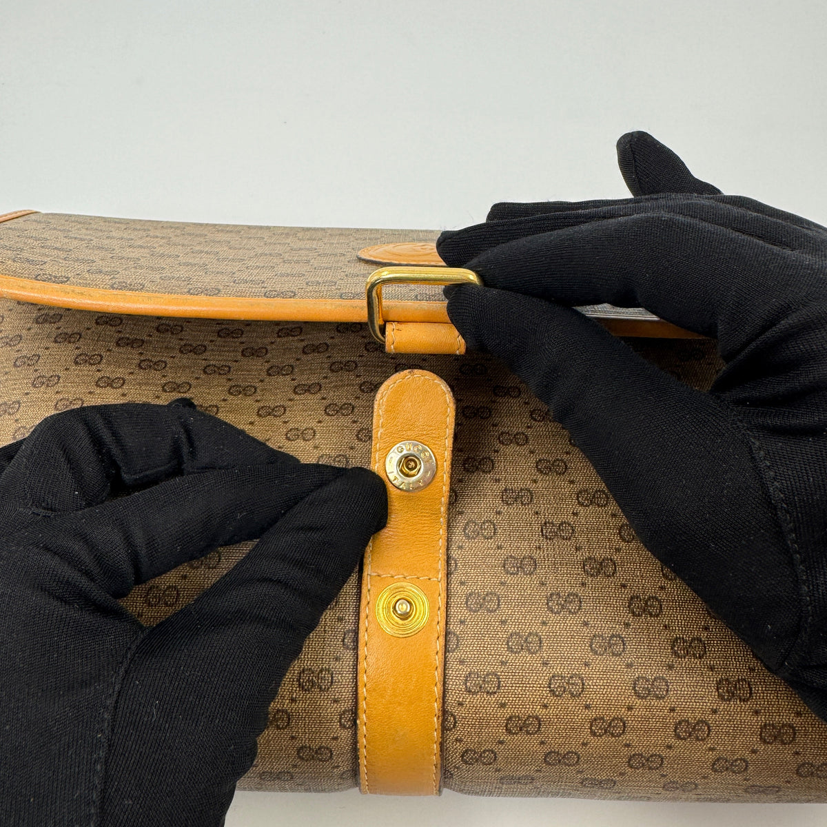 Gucci Crossbody & Clutch