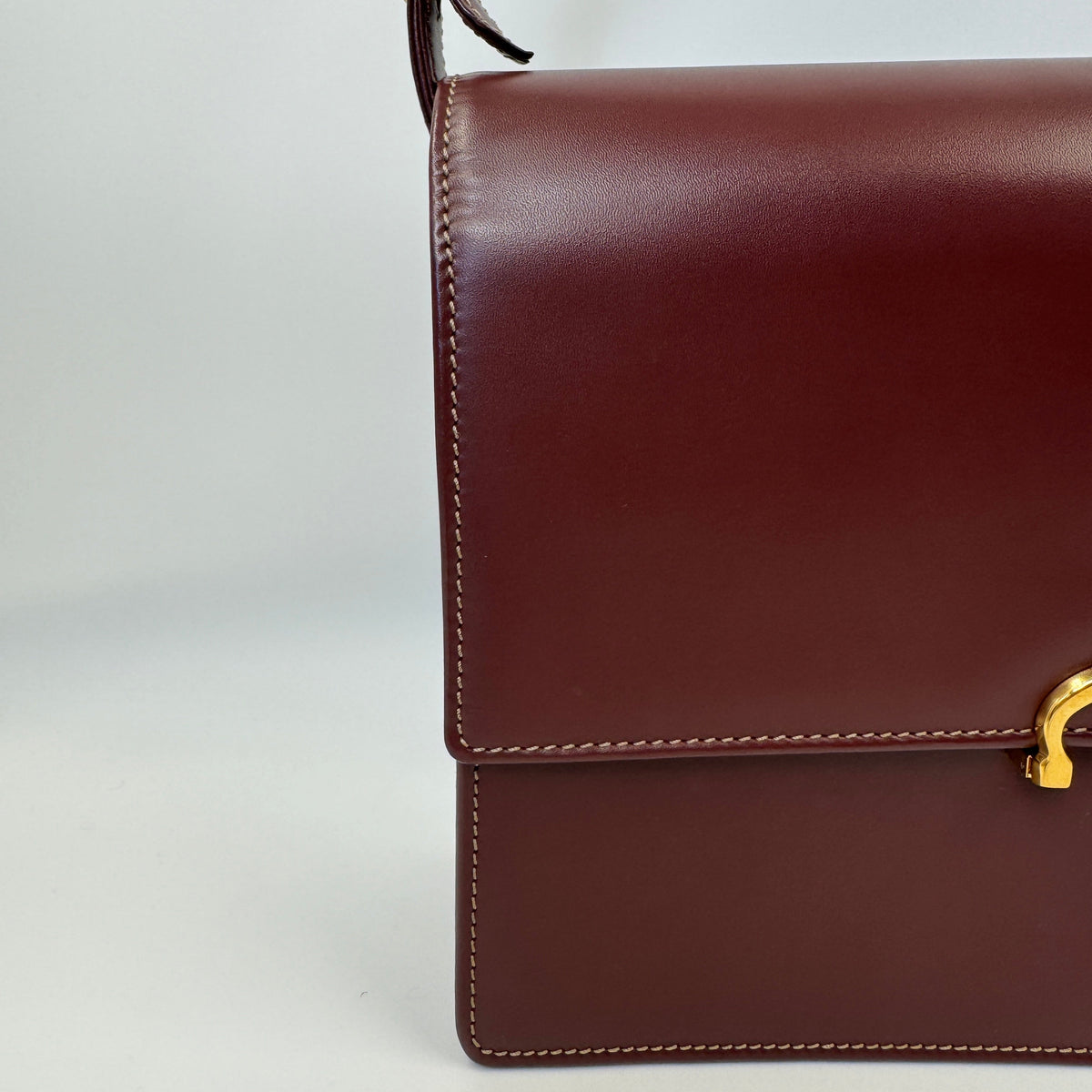 Cartier Must de Cartier Shoulder Bag Burgundy