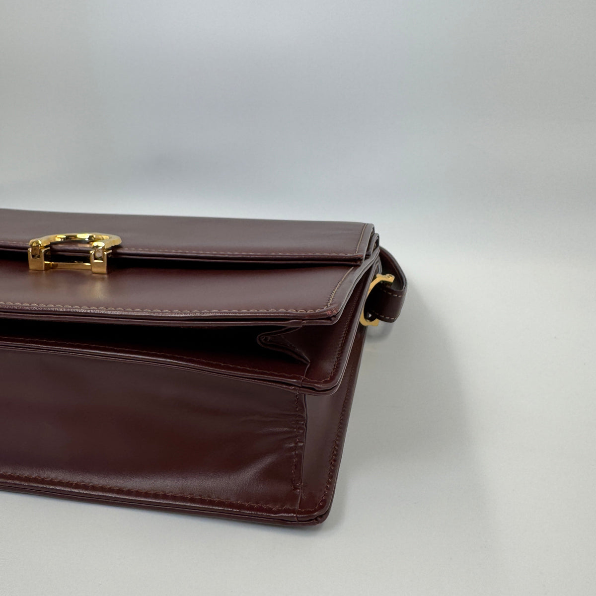 Cartier Must de Cartier Shoulder Bag Burgundy