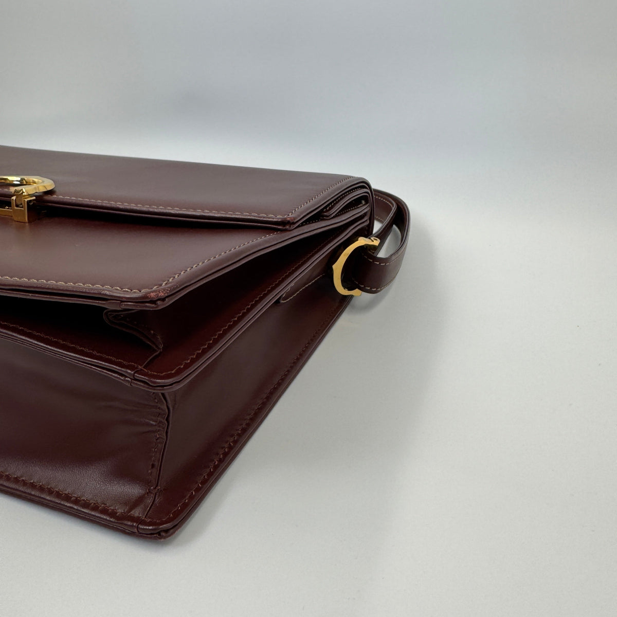 Cartier Must de Cartier Shoulder Bag Burgundy