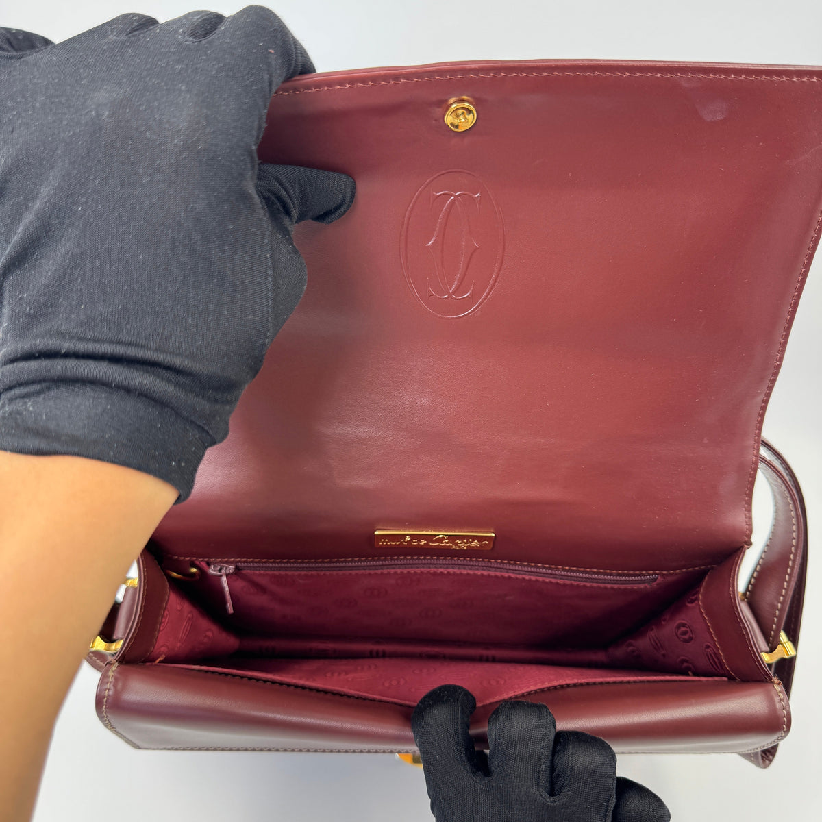 Cartier Must de Cartier Shoulder Bag Burgundy