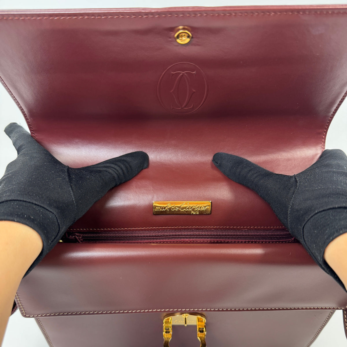 Cartier Must de Cartier Shoulder Bag Burgundy