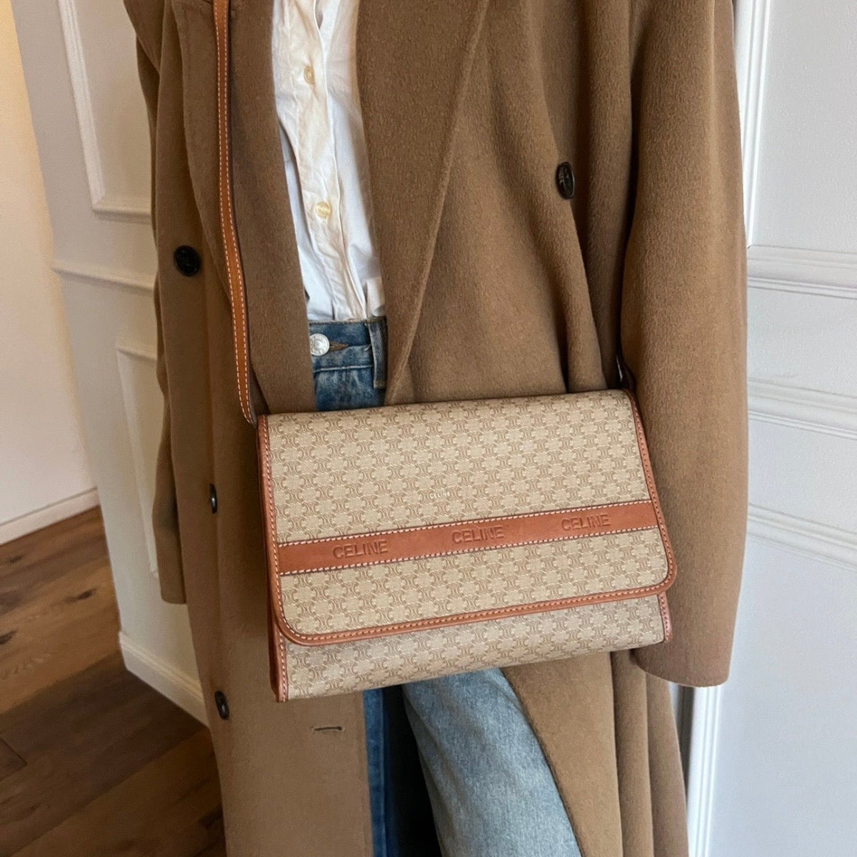 Céline Crossbody Clutch Beige