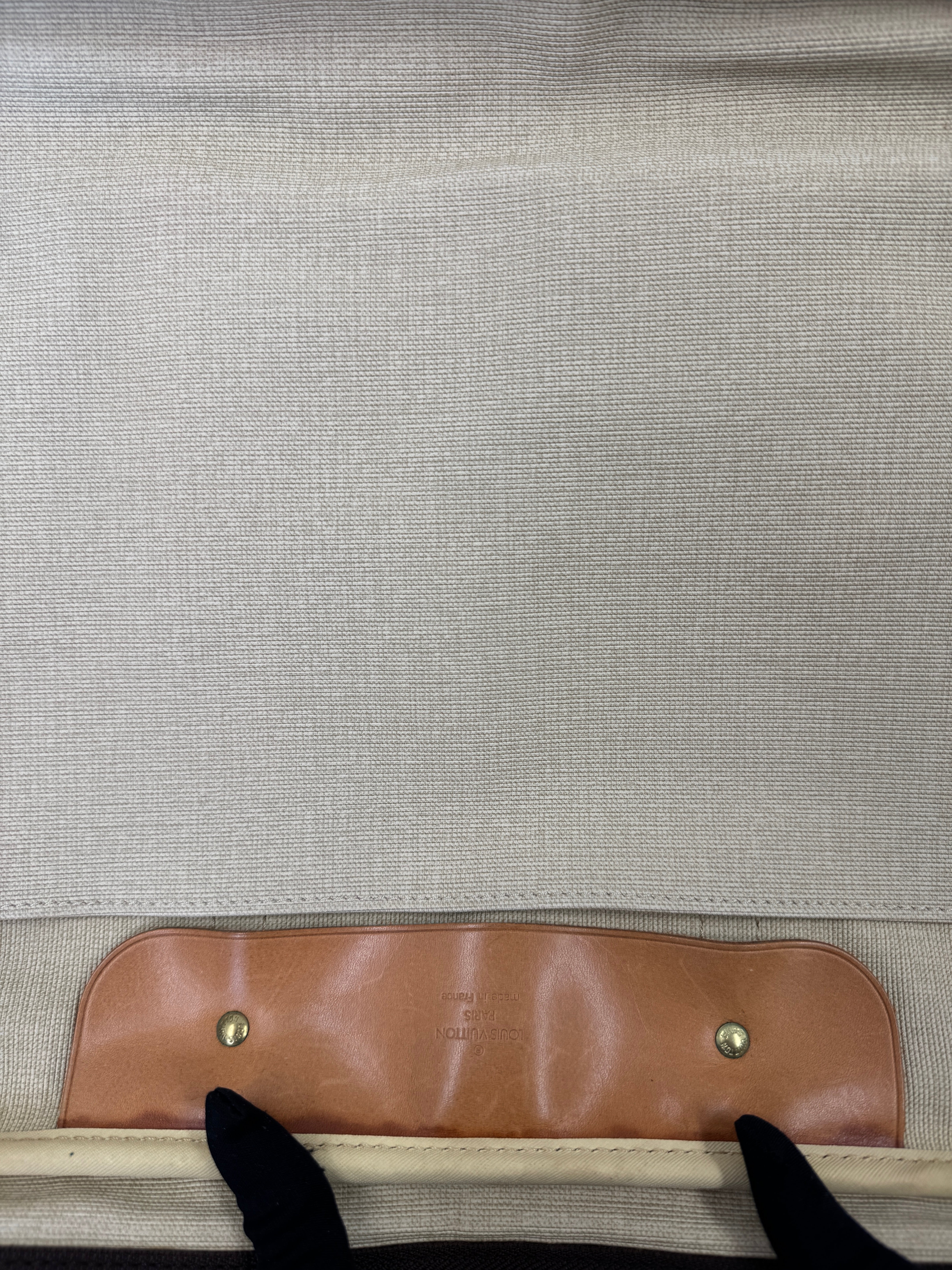Louis Vuitton Sirius 45