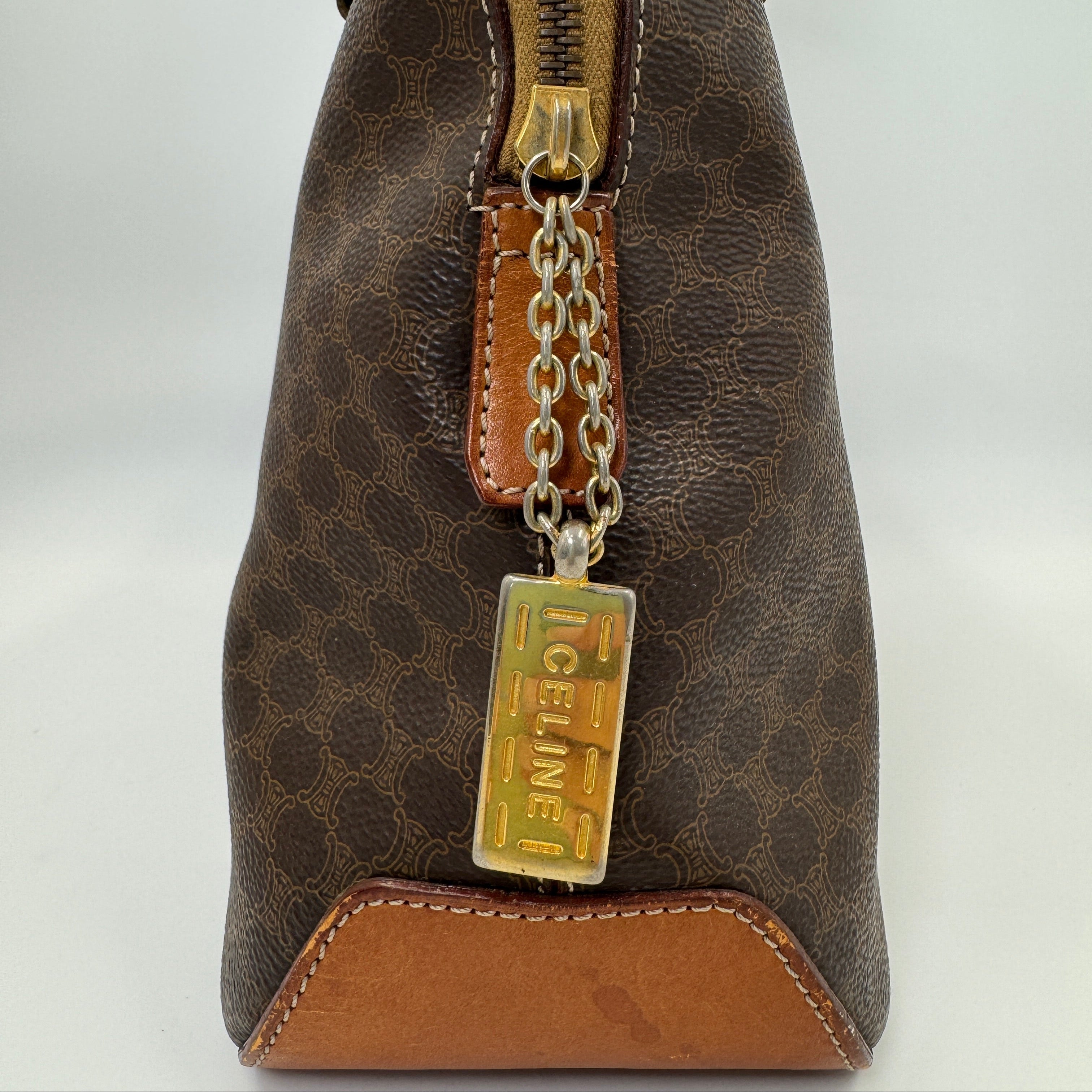 Céline Hand Bag Gold Logo Zipper