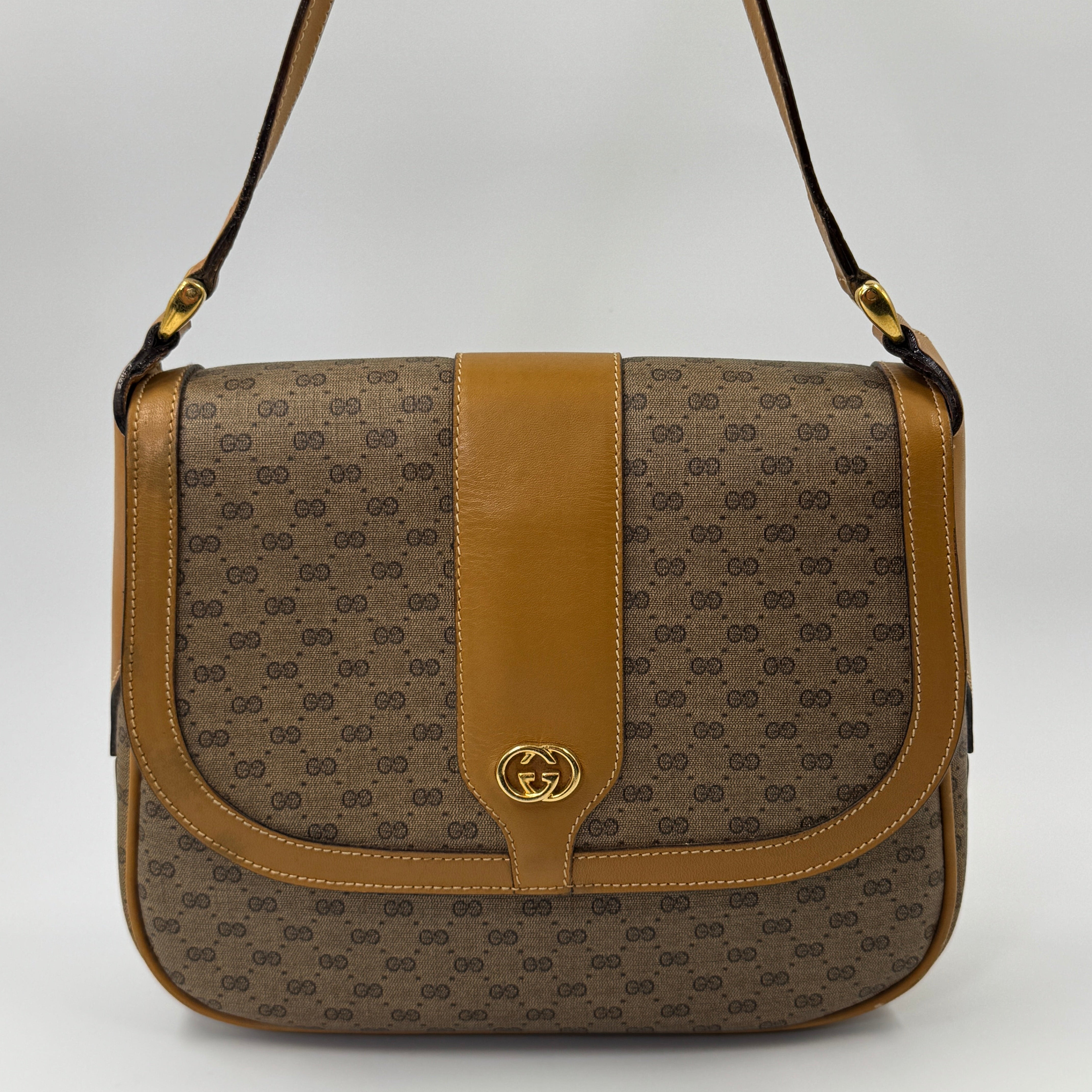 Gucci Crossbody 11