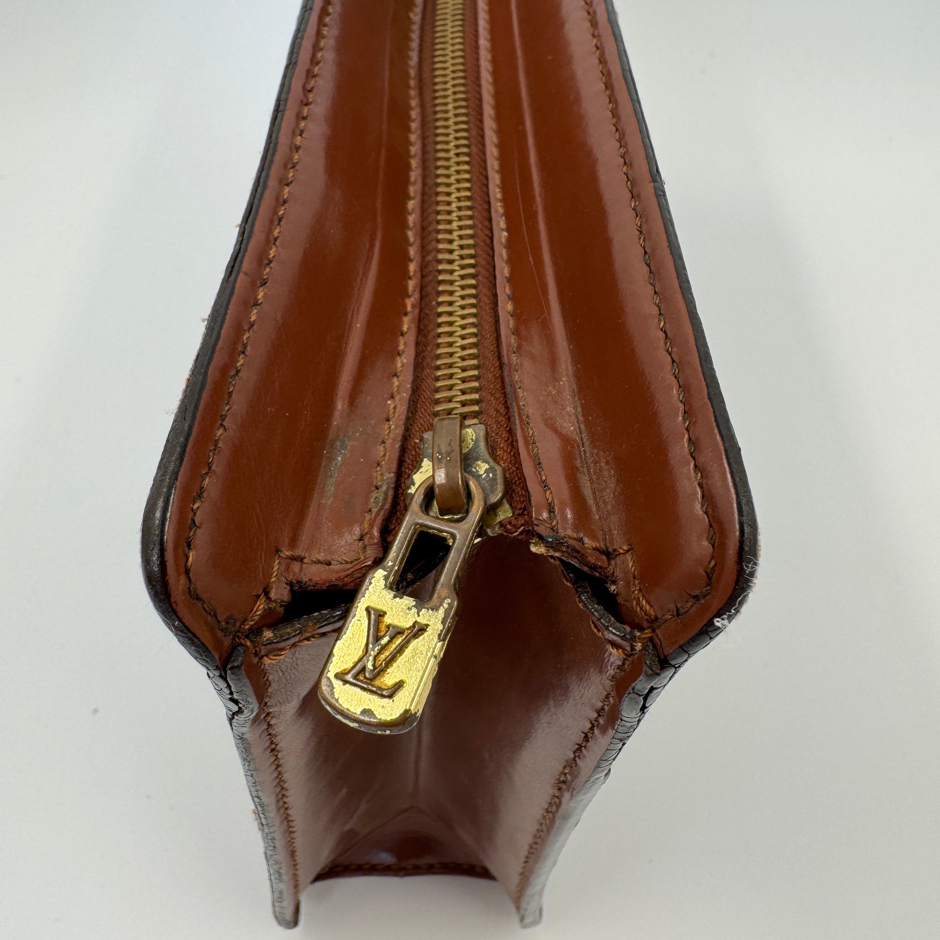 Louis Vuitton Monogram Canvas Clutch 8