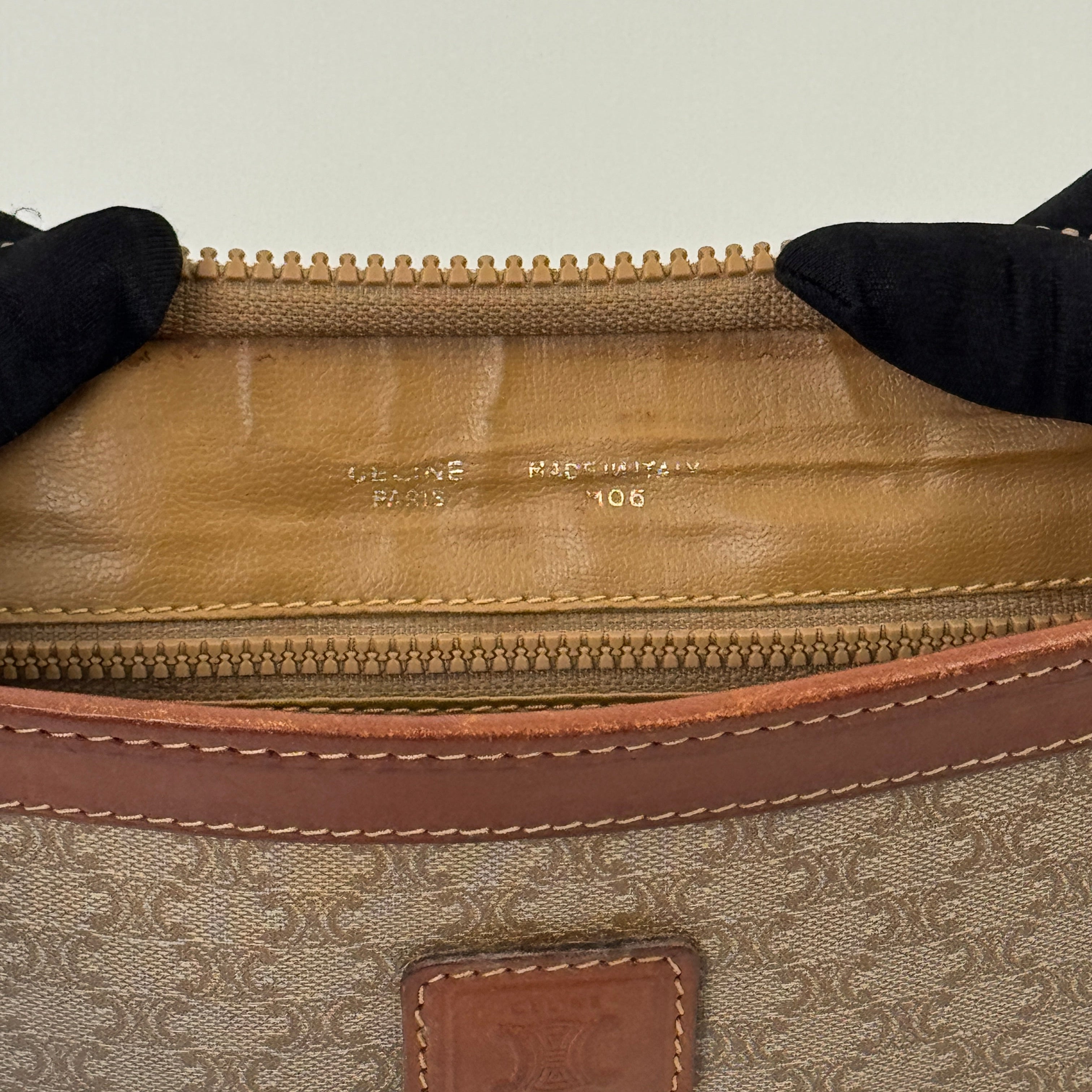 Céline Clutch Beige