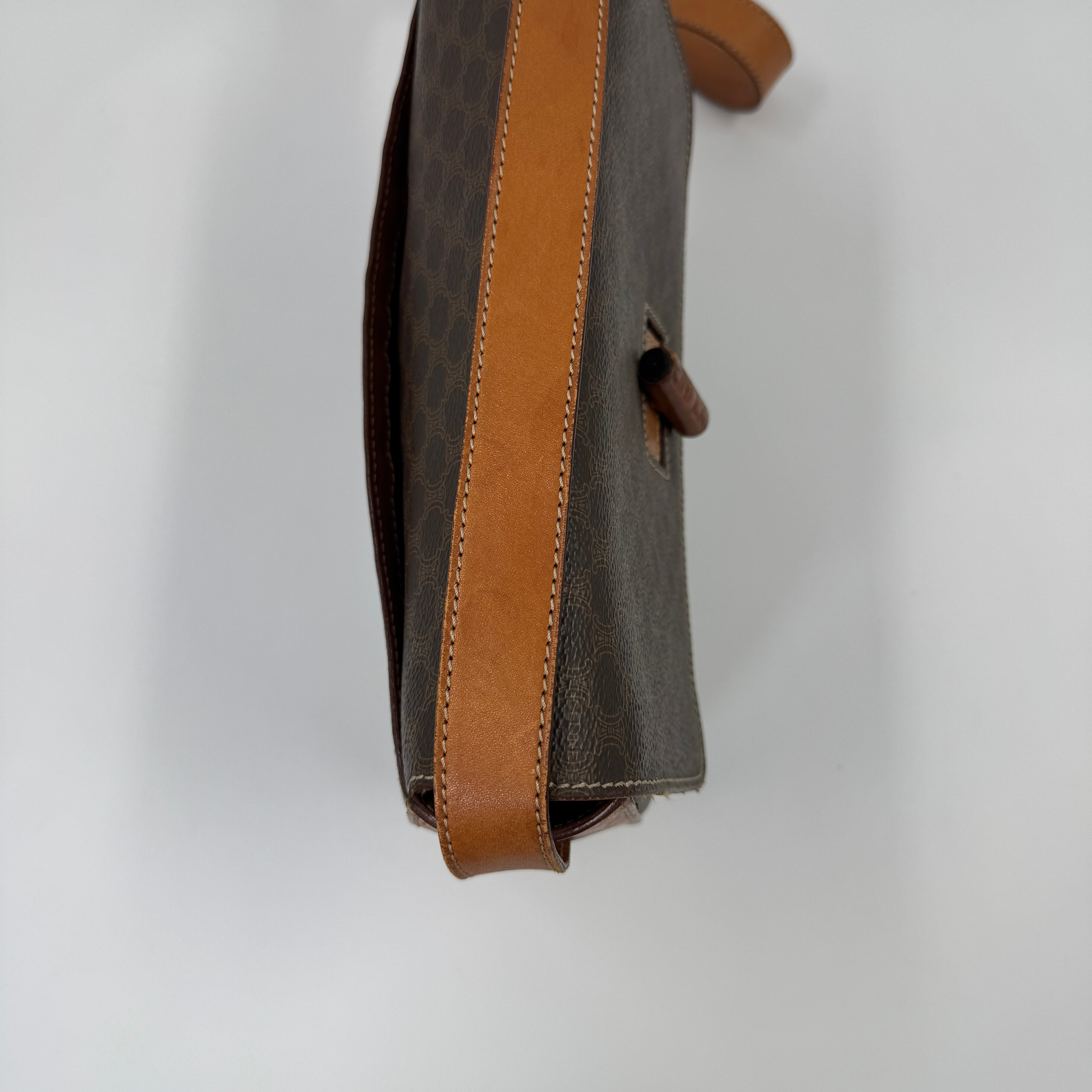 Céline Cross Body Bambou