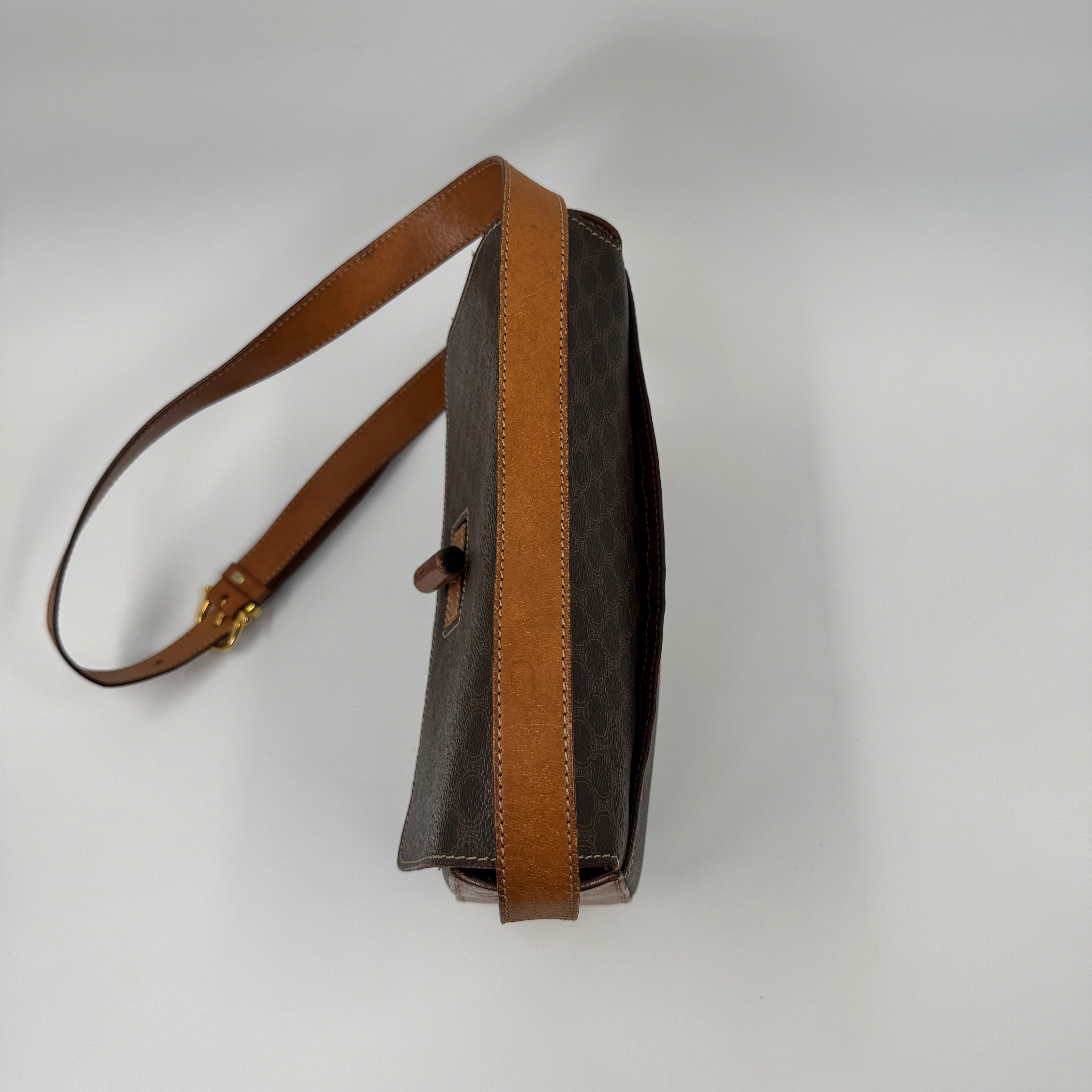 Céline Cross Body Bambou