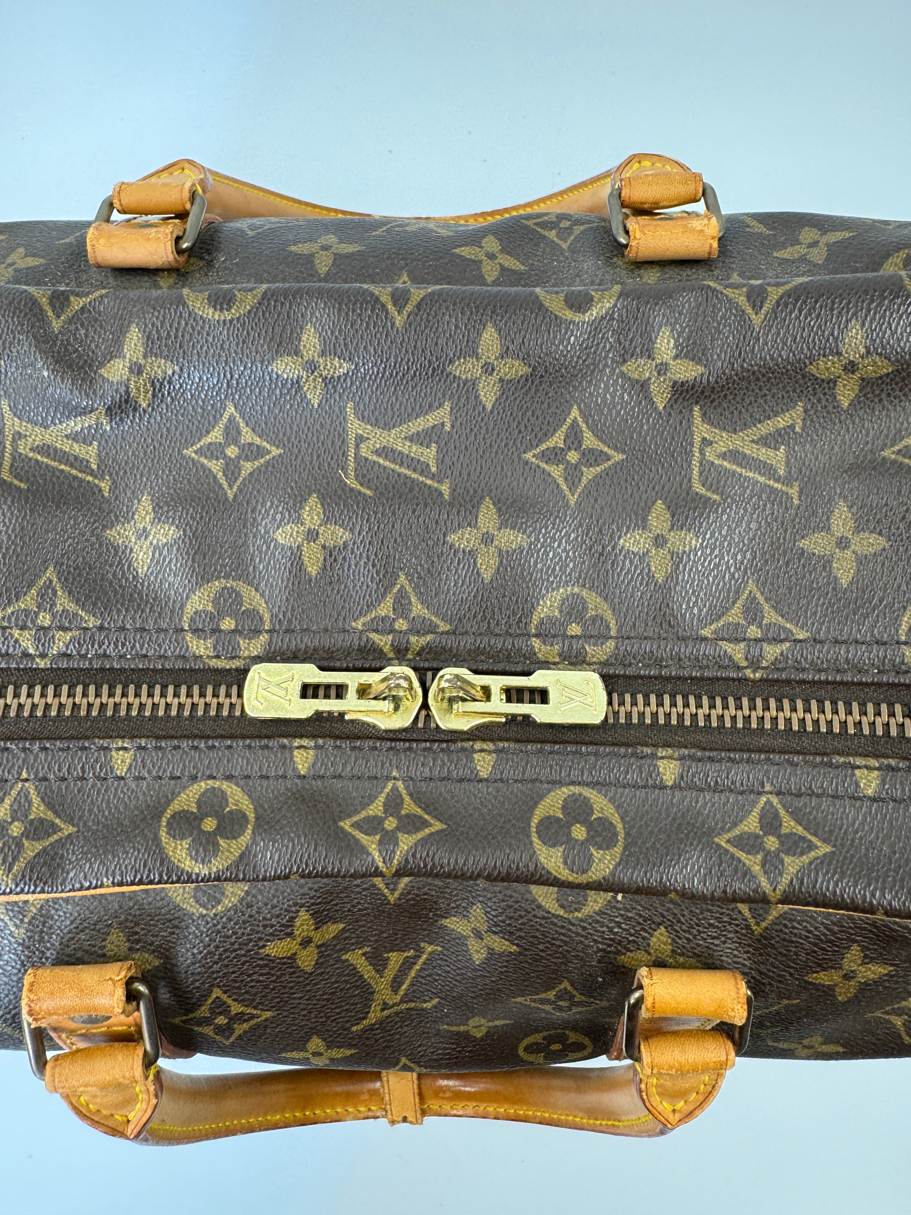 Louis Vuitton Sirius 45