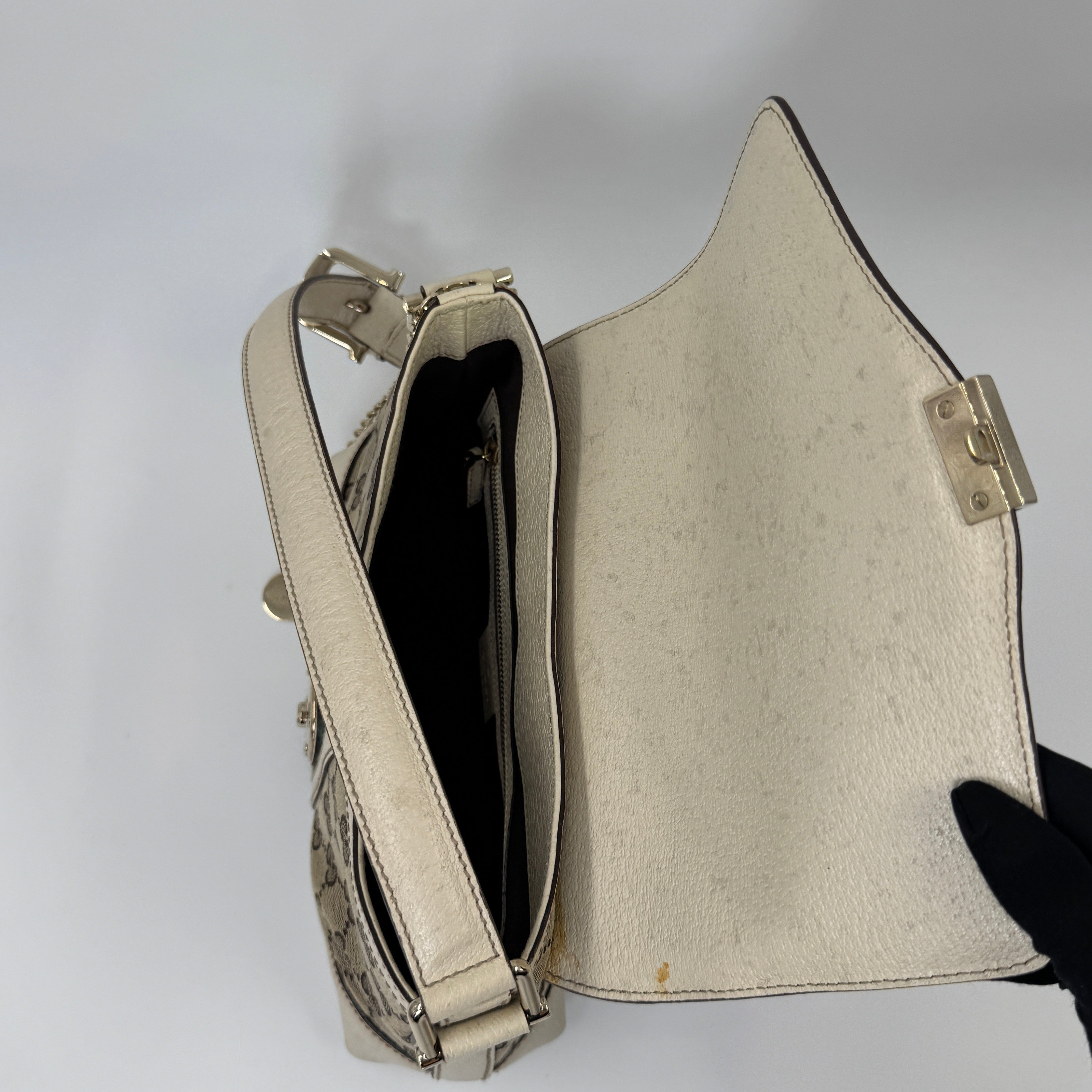 Gucci GG Web Lock Handbag 21